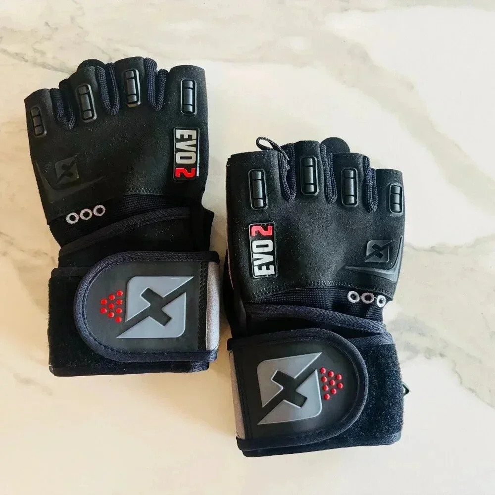 *NWOT* Evo 2 Weightlifting Gloves with Wrist Support F6  *SIZE MEDIUM